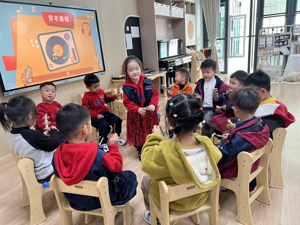 【童教育·安心托幼】为爱延时，快乐相伴——宣城市第二幼儿园安心托幼纪实