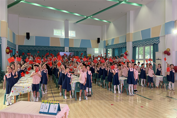 【童教育·幼儿在线】可爱的中国—— 宣城市第二幼儿园开展爱国主义教育系列活动
