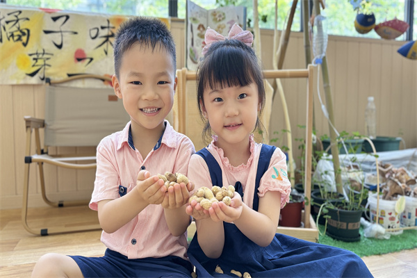 【童教育•课程故事】“花”点时间种“生”活