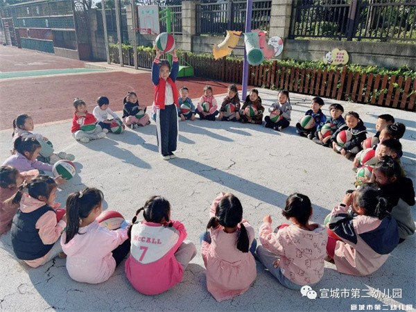 【安心托幼】用心呵护 将爱延时——宣城市第二幼儿园延时服务活动