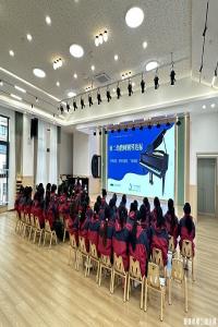 悦动琴音，精益“球”精 ——宣城市第二幼儿园教师基本功技能达标活动