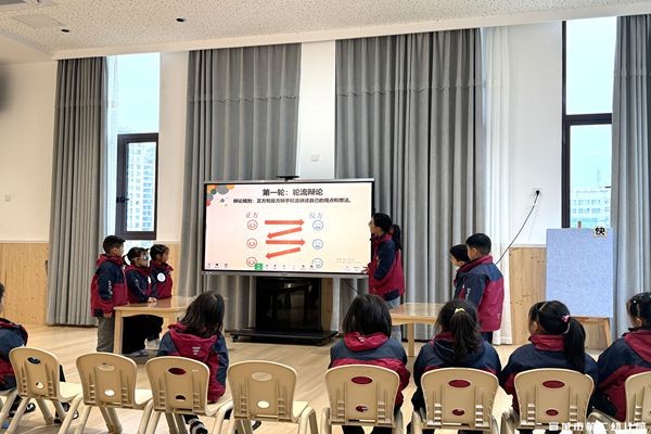 【童教育·教师风采】共探语言教学策略，感悟领域核心经验  ——市二幼语言领域集体教学活动教研暨课例循证研讨活动