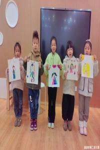 【童教育·安心托幼】童心暖三月 “幼”见女神节——宣城市第二幼儿园安心托幼纪实