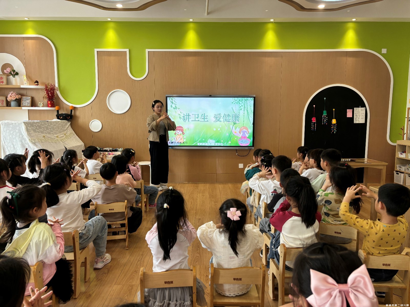 【童教育•卫生保健】爱卫新篇章 健康“心”生活 ——宣城市第二幼儿园开展爱国卫生月系列活动