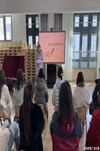 【童教育•园所快讯】深耕衔接之路，共筑教育之桥梁——市二幼教师园本论文交流分享活动