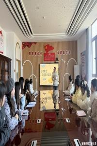 【童教育•园所快讯】以书为媒，共研教育——市二幼教师读书笔记交流分享活动